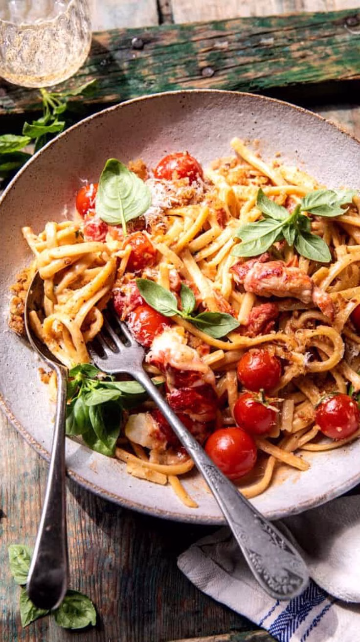 Creamy Tomato Lobster Linguine with Garlic Breadcrumbs