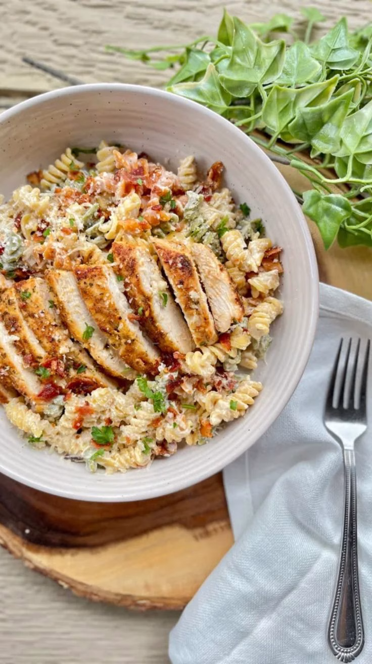 Easy Ricotta Cheese Pasta with Chicken