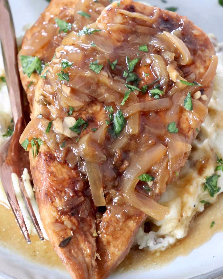Crockpot French Onion Chicken