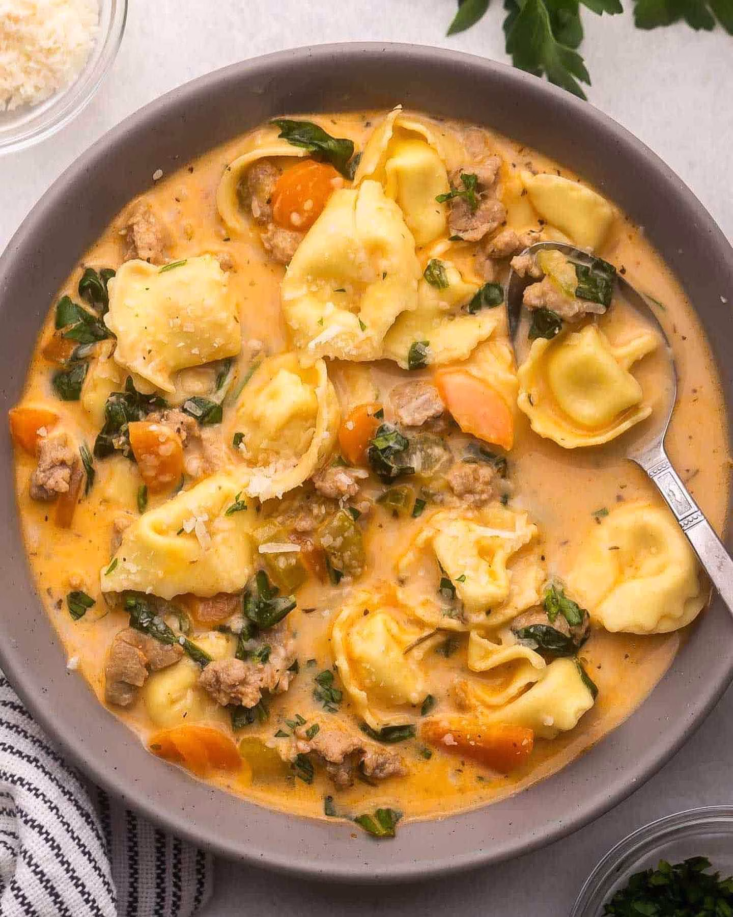 Crockpot Tortellini Soup Recipe