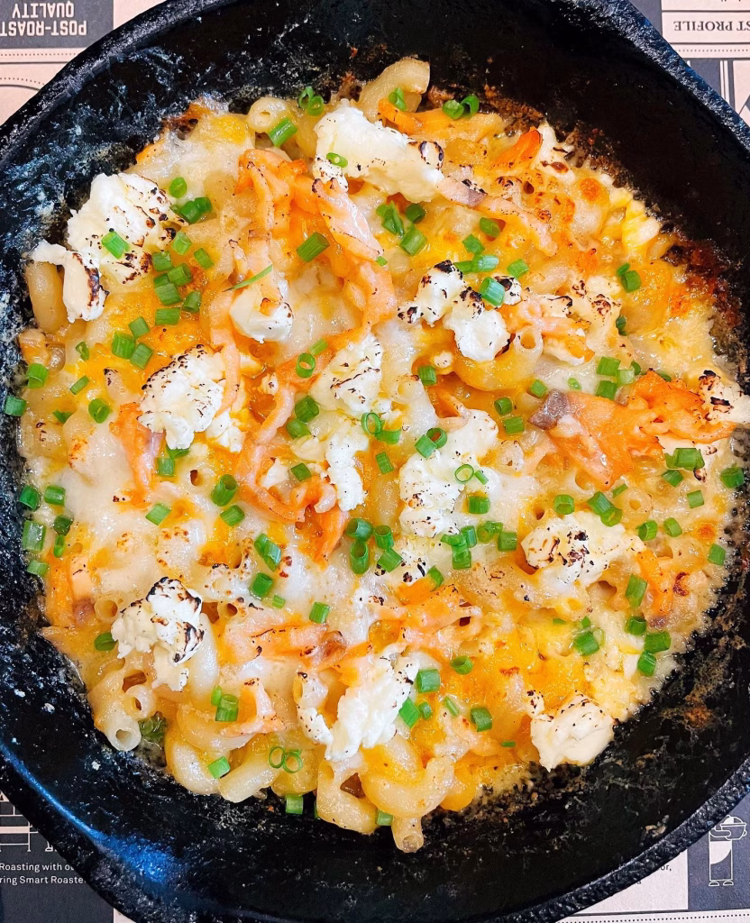 Smoked Salmon Mac & Cheese