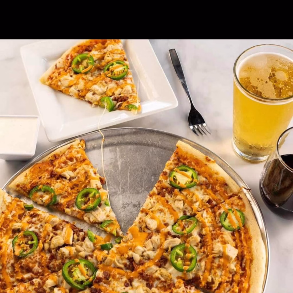 Spicy Jalapeño BBQ Chicken Pizza