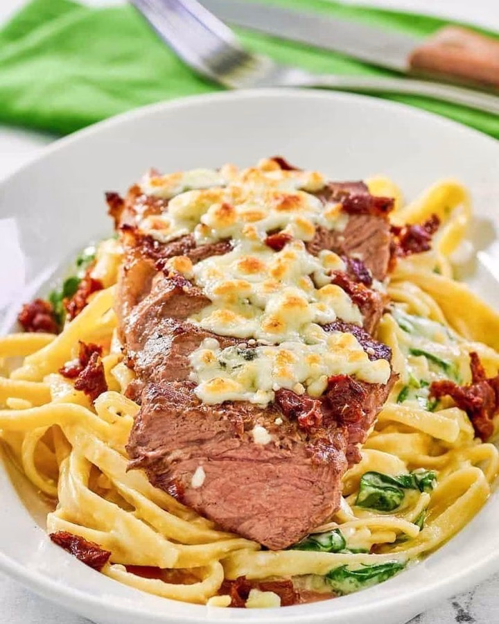 Steak Pasta with Gorgonzola Recipe