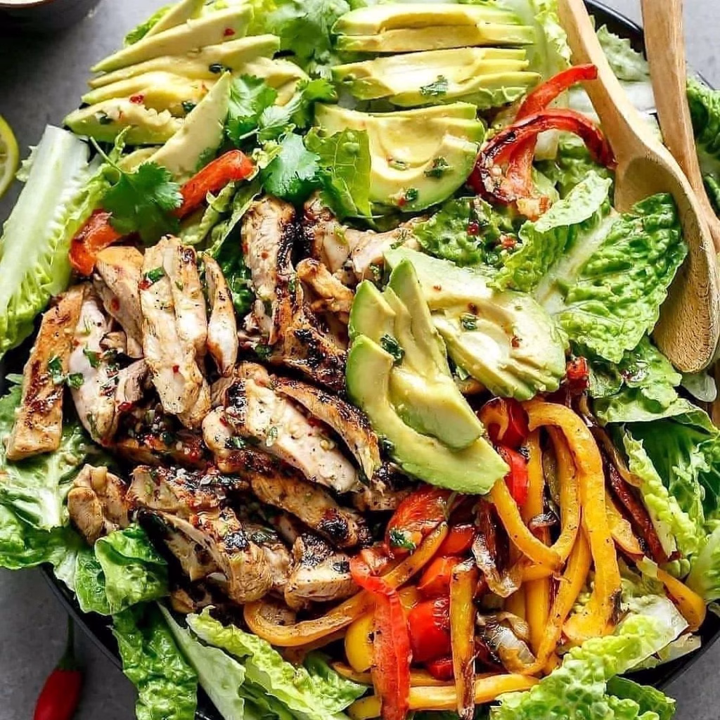 Grilled Chili Lime Chicken Fajita Salad Recipe