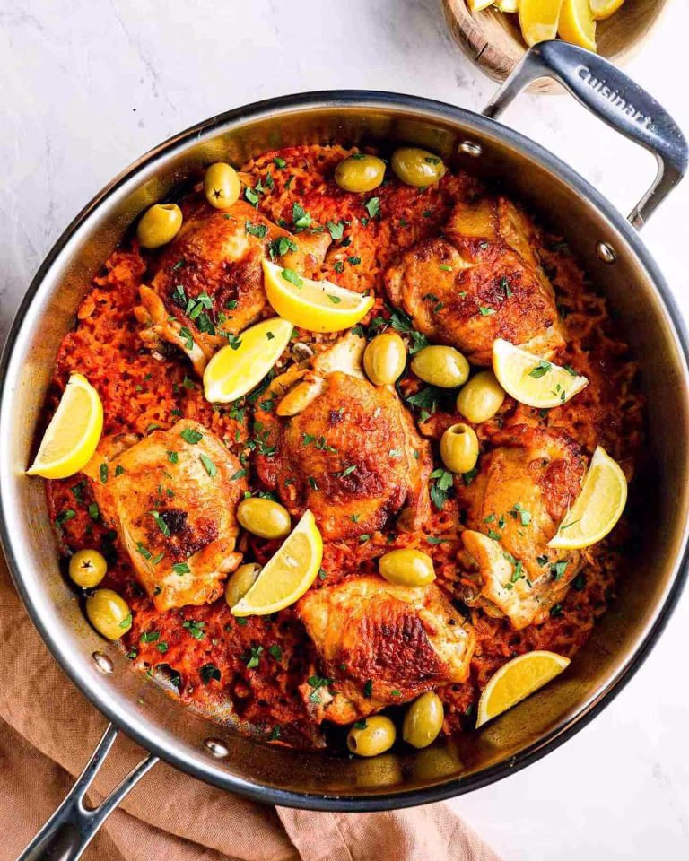 One Pot Spanish Chicken and Rice Recipe