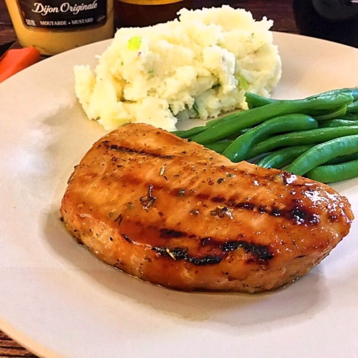Honey Mustard Grilled Pork Chops