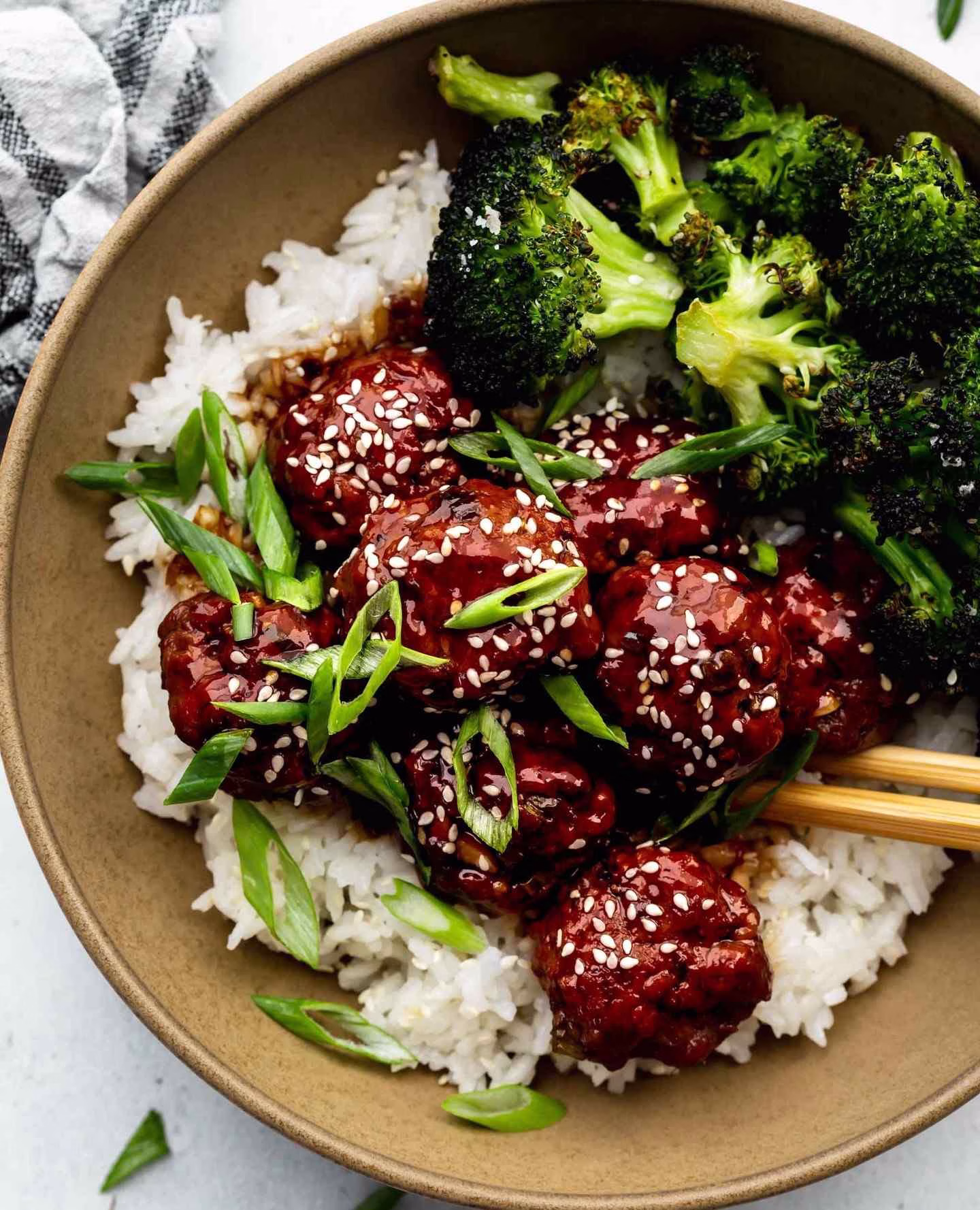 Sticky Mongolian Meatballs and Broccoli Recipe