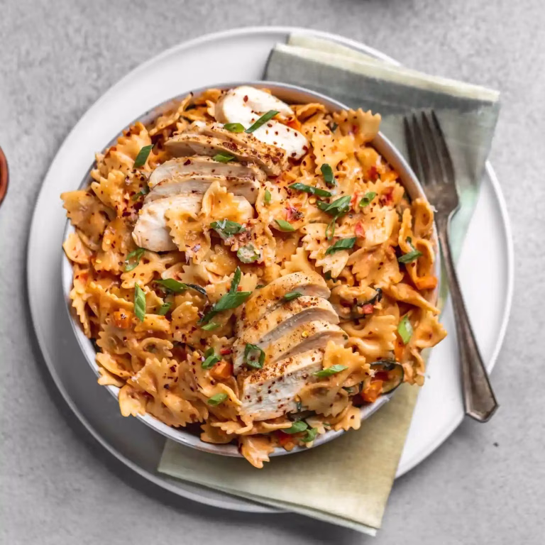 Creamy Spicy Chicken Pasta with Summer Vegetables Recipe