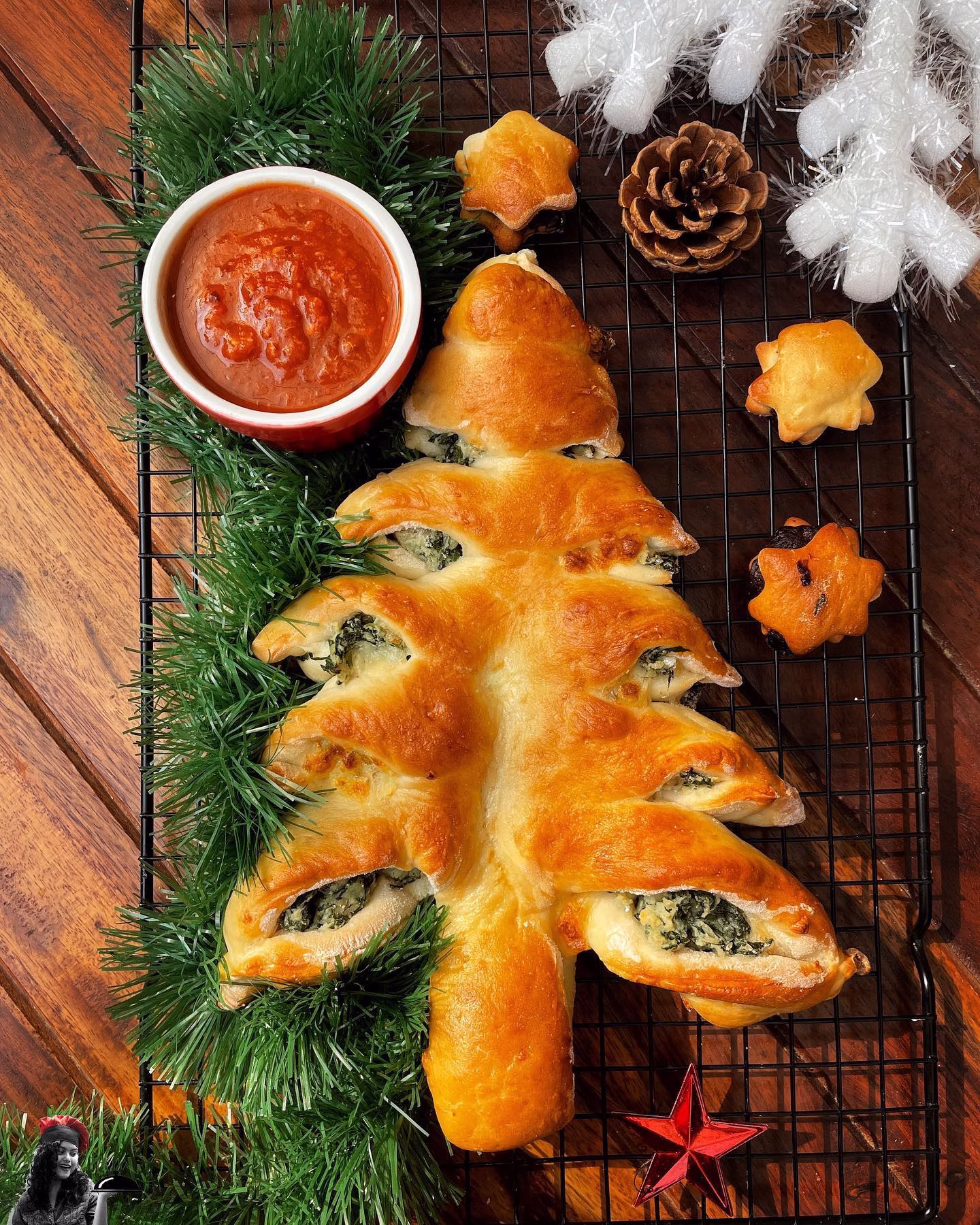 Christmas Tree Pull Apart Bread Recipe