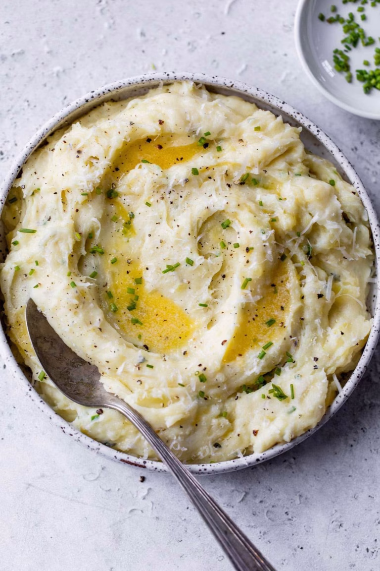 Creamy Holiday Mashed Potatoes Recipe