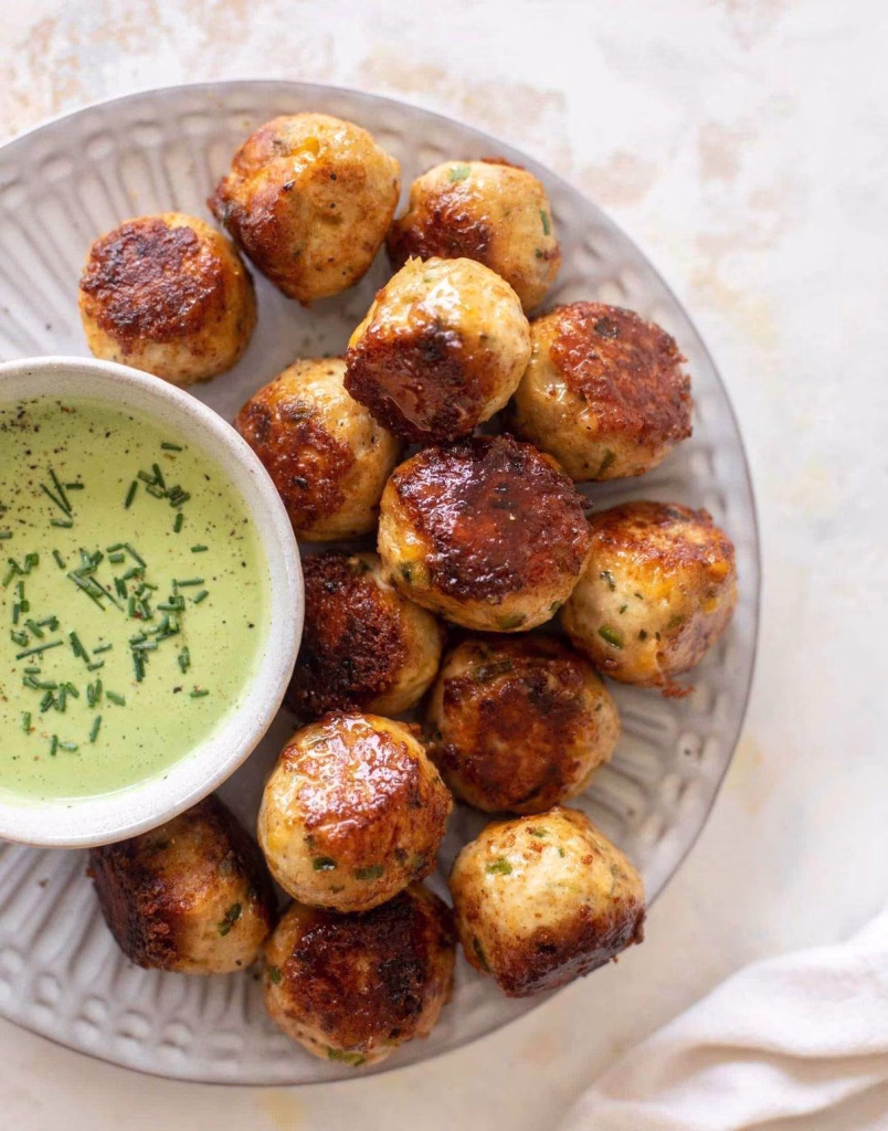 Jalapeño Cheddar Chicken Meatballs