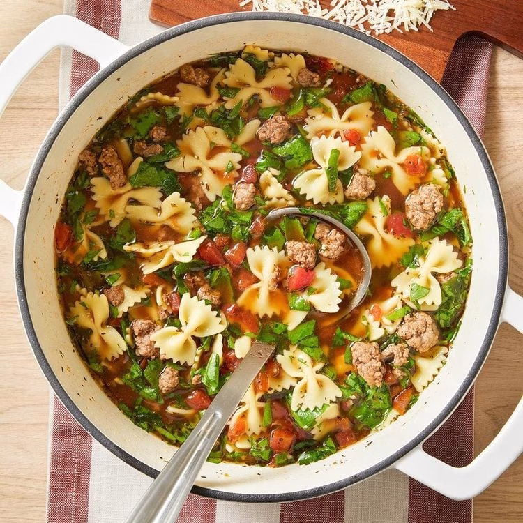 Ground Beef and Spinach Soup