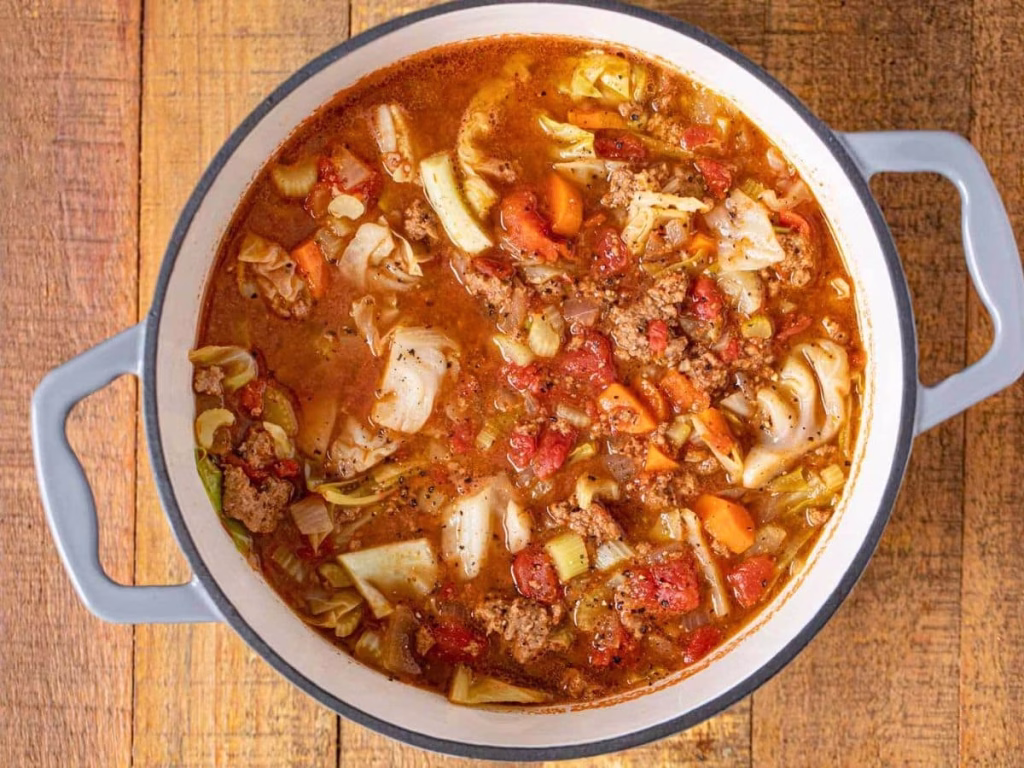 Ground Beef and Cabbage Soup