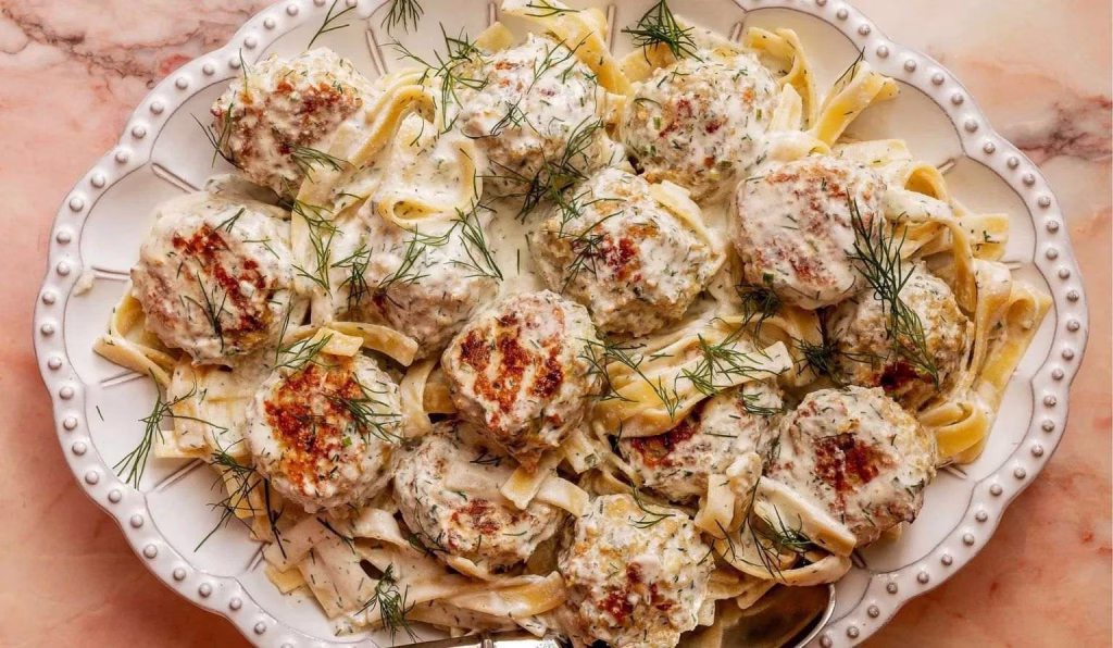 Sour Cream and Onion Chicken Meatballs