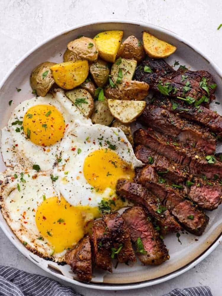  The Breakfast Steak and Egg