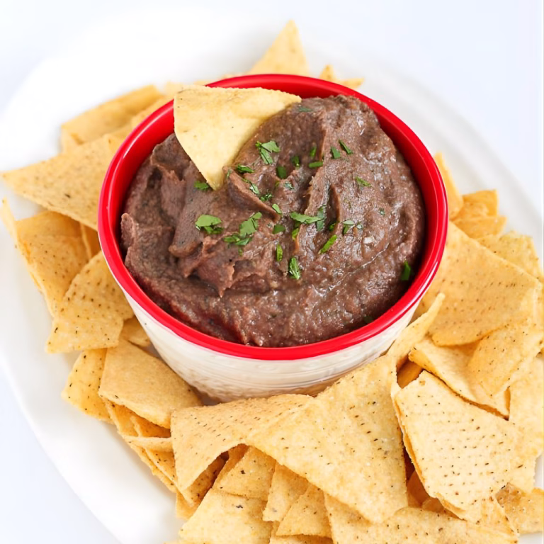 Black Bean Dip with Tortilla Chips Recipe
