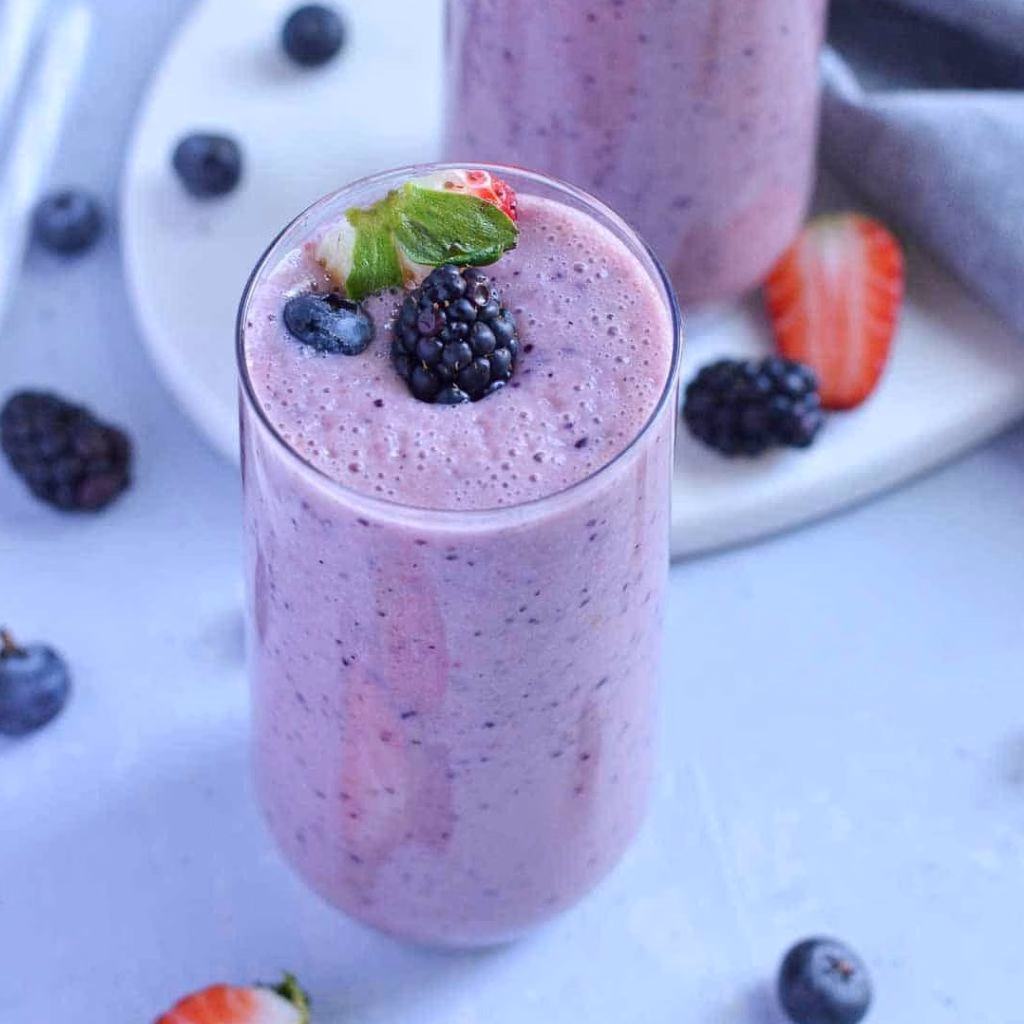 Mixed Berry Smoothie with Almond Milk Recipe