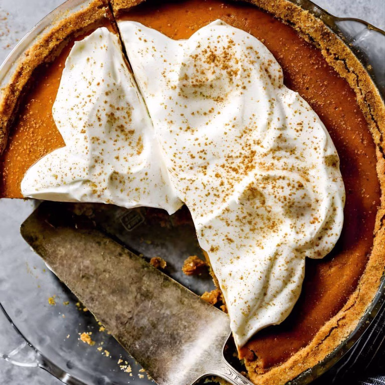 Pumpkin Pie with Graham Cracker Crust Recipe