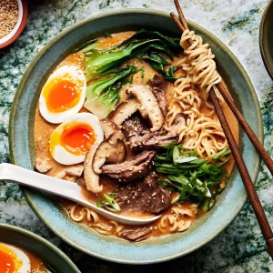 Slow Cooker Curry Ramen Beef Recipe