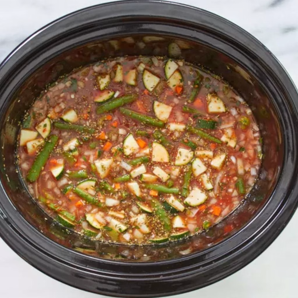 Crockpot Vegetable Minestrone Soup