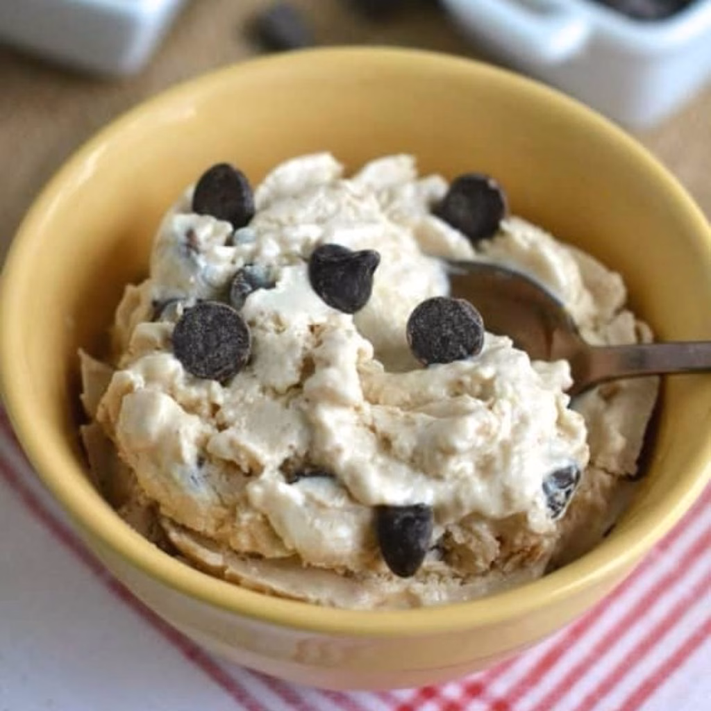 Healthy Reese's Peanut Butter Cup Frozen Yogurt