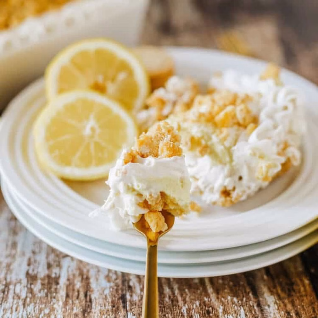 No-Bake Lemon Dessert Lasagna