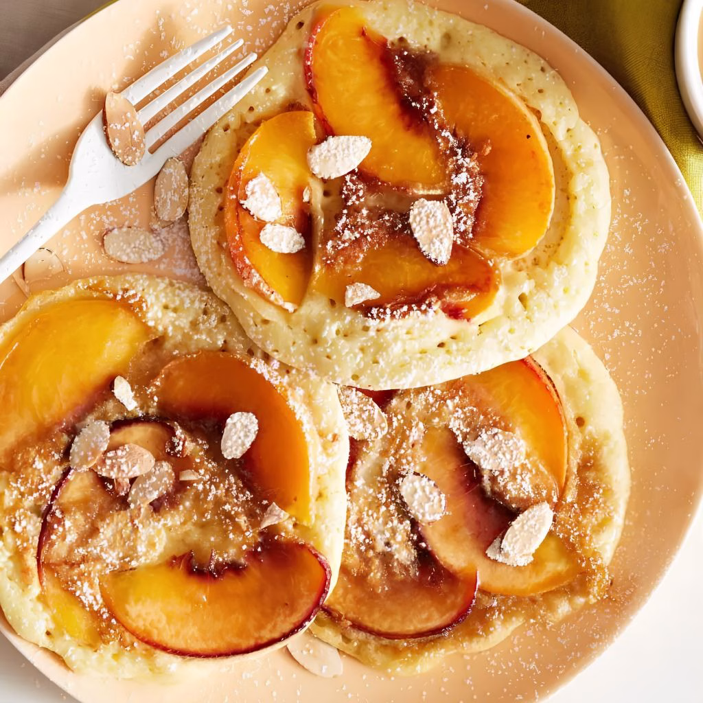 Peach Cobbler Pancakes