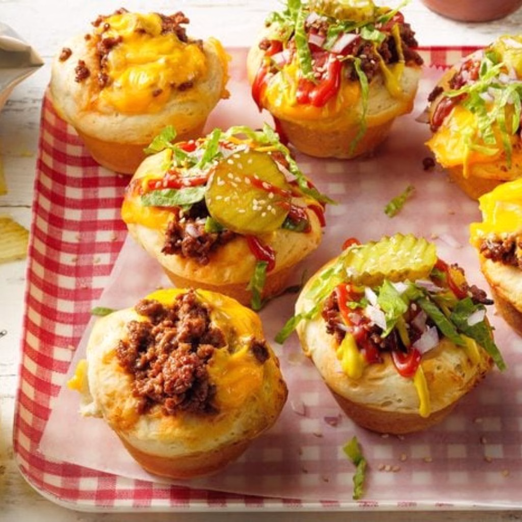 Cheeseburger Biscuit Cups