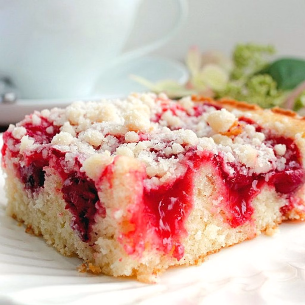 Cherry Coffee Cake with Crumb Topping