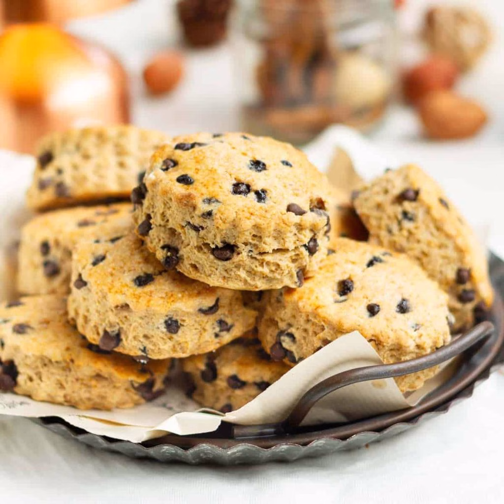 Cinnamon Chocolate Chip Scones