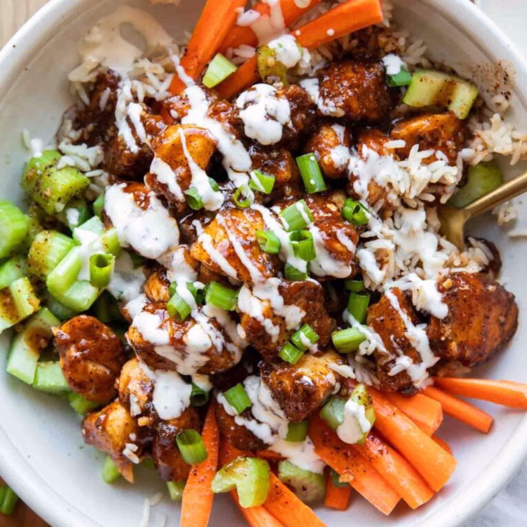  Crispy Buffalo Chicken Burrito Bowl