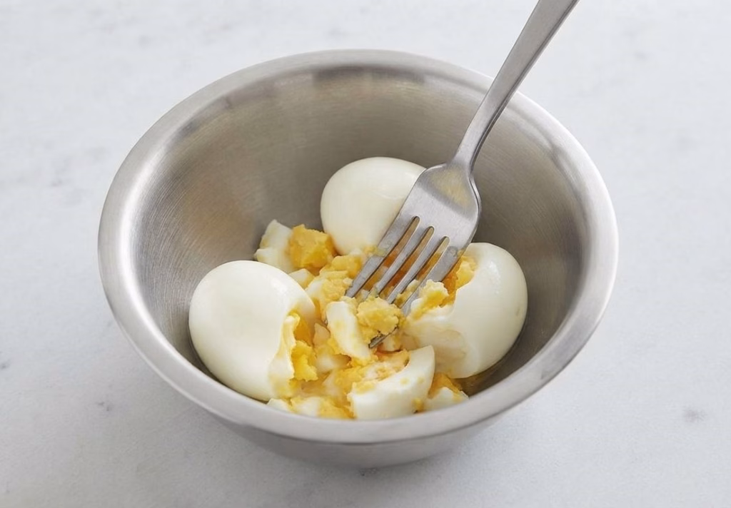 Mash the Eggs