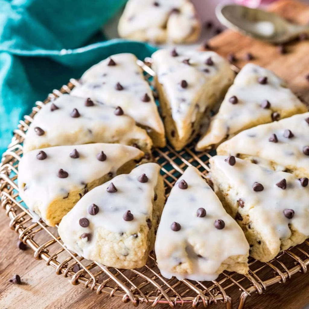 Mini Chocolate Chip Scones (Perfect for Brunch!)