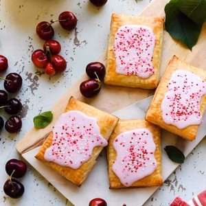 Homemade Cherry Pop Tart Recipe