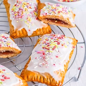 Homemade Strawberry Pop Tart Recipe