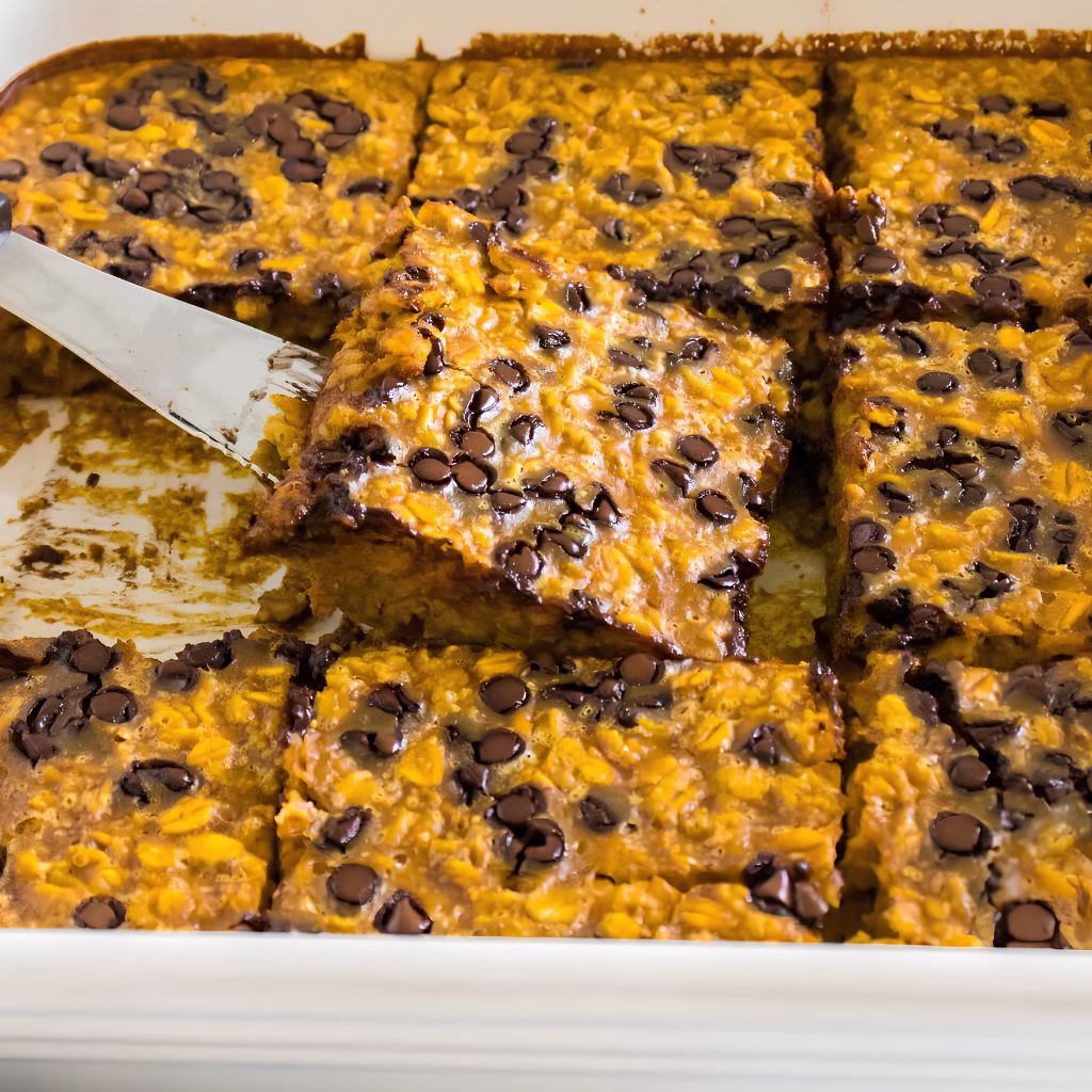 Pumpkin Chocolate Chip Baked Oatmeal Recipe