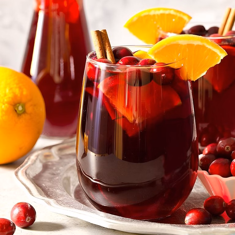 Easy Thanksgiving Cocktail Recipe