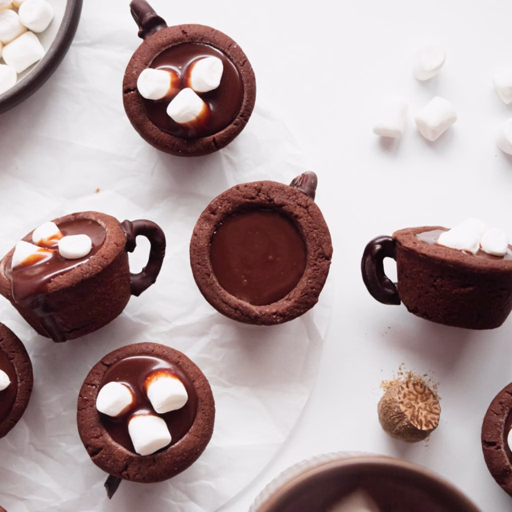 Hot Cocoa Cookie Cups