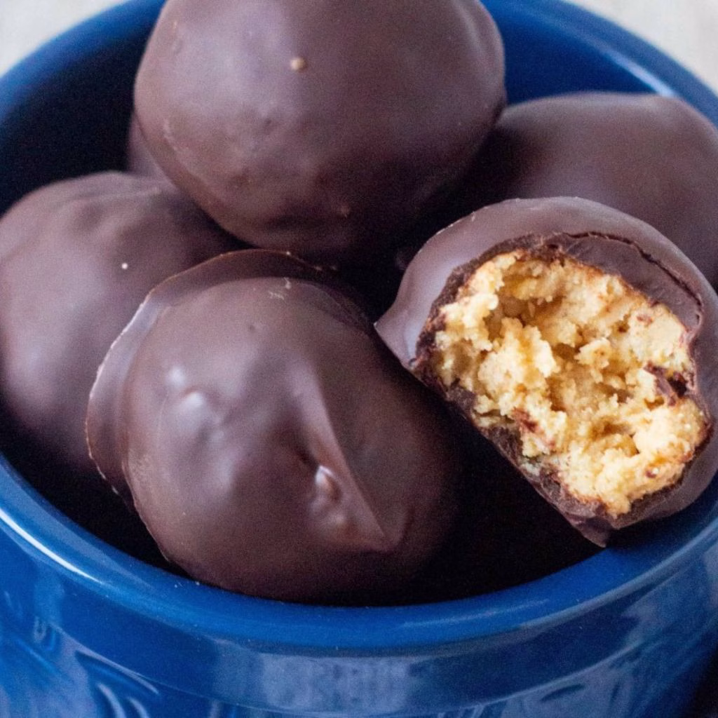 Peanut Butter Balls with Rice Krispies