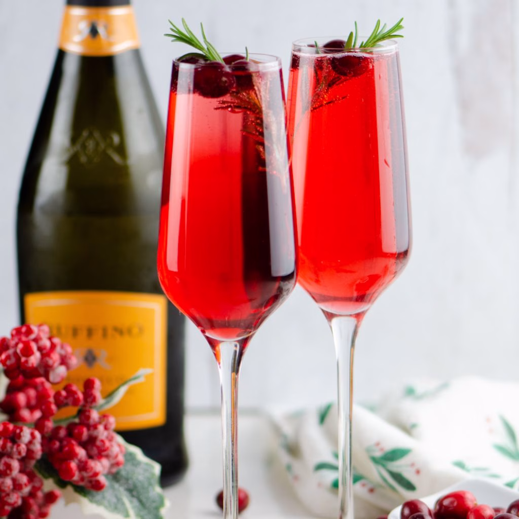 Poinsettia Cocktail with Prosecco