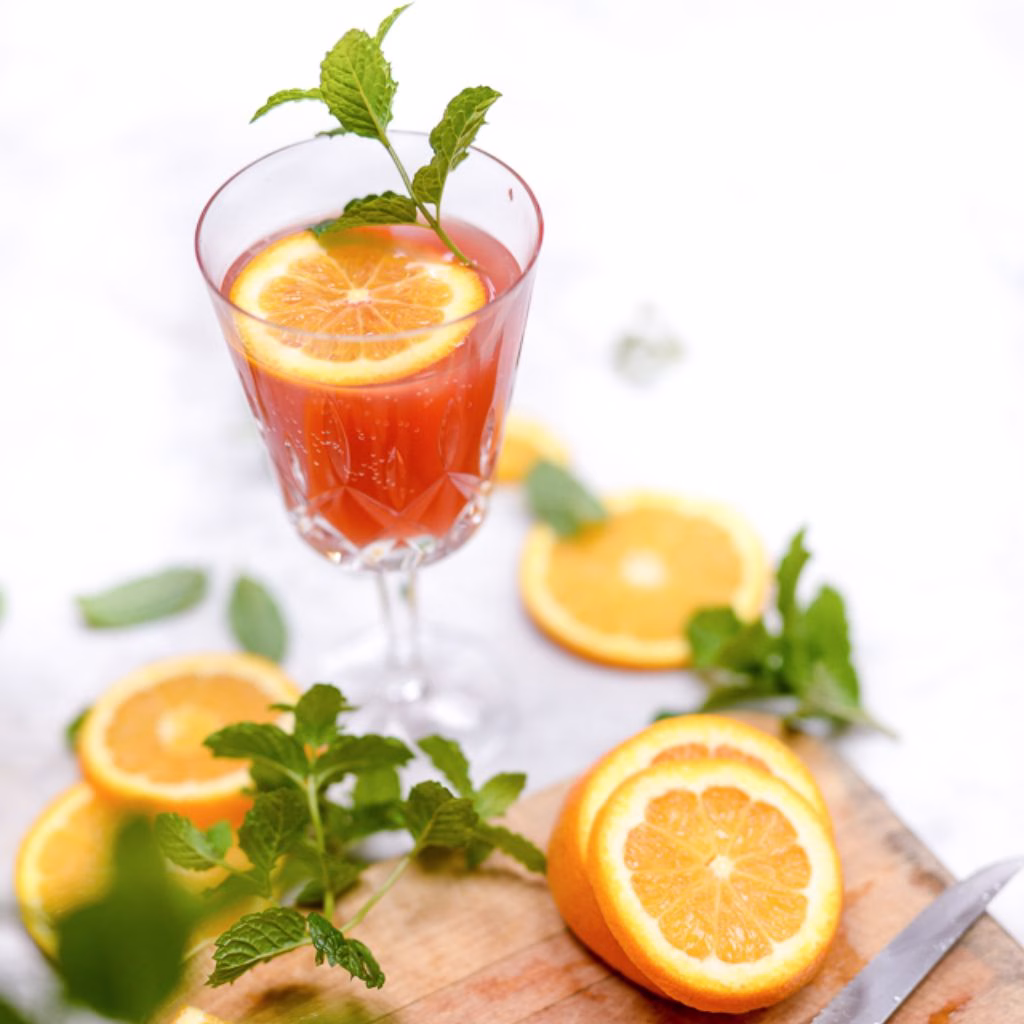 Poinsettia Mocktail (Non-Alcoholic)